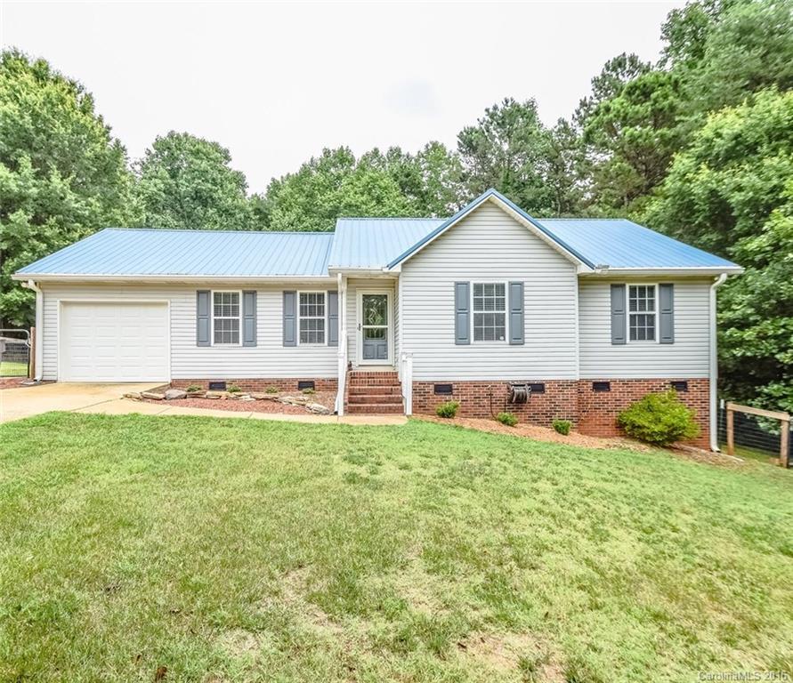 145 Equestrian Dr., Mooresville, NC 28115
