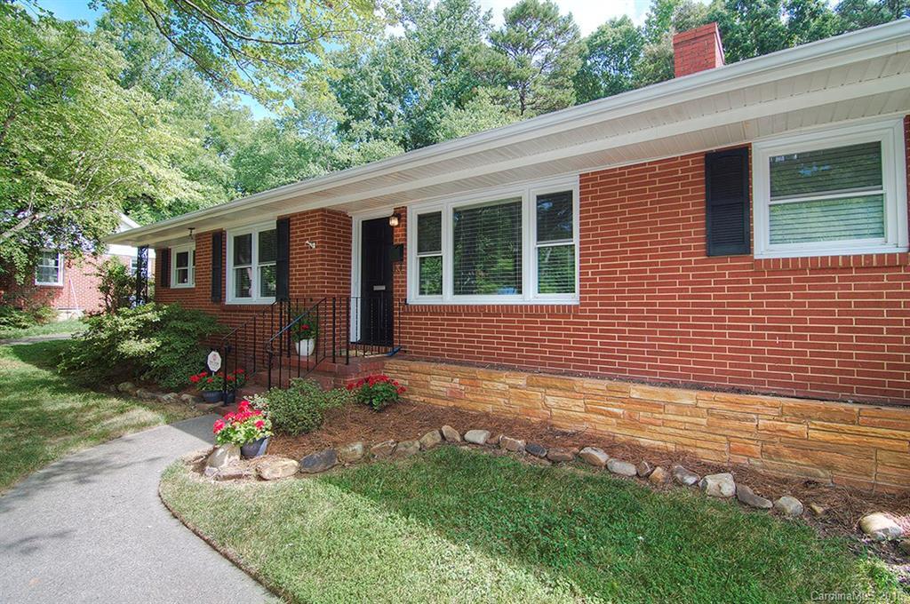 3825 Sheffield Dr., Charlotte, NC 28205