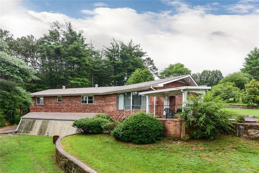 109 Byrd Ln., Hendersonville, NC 28792