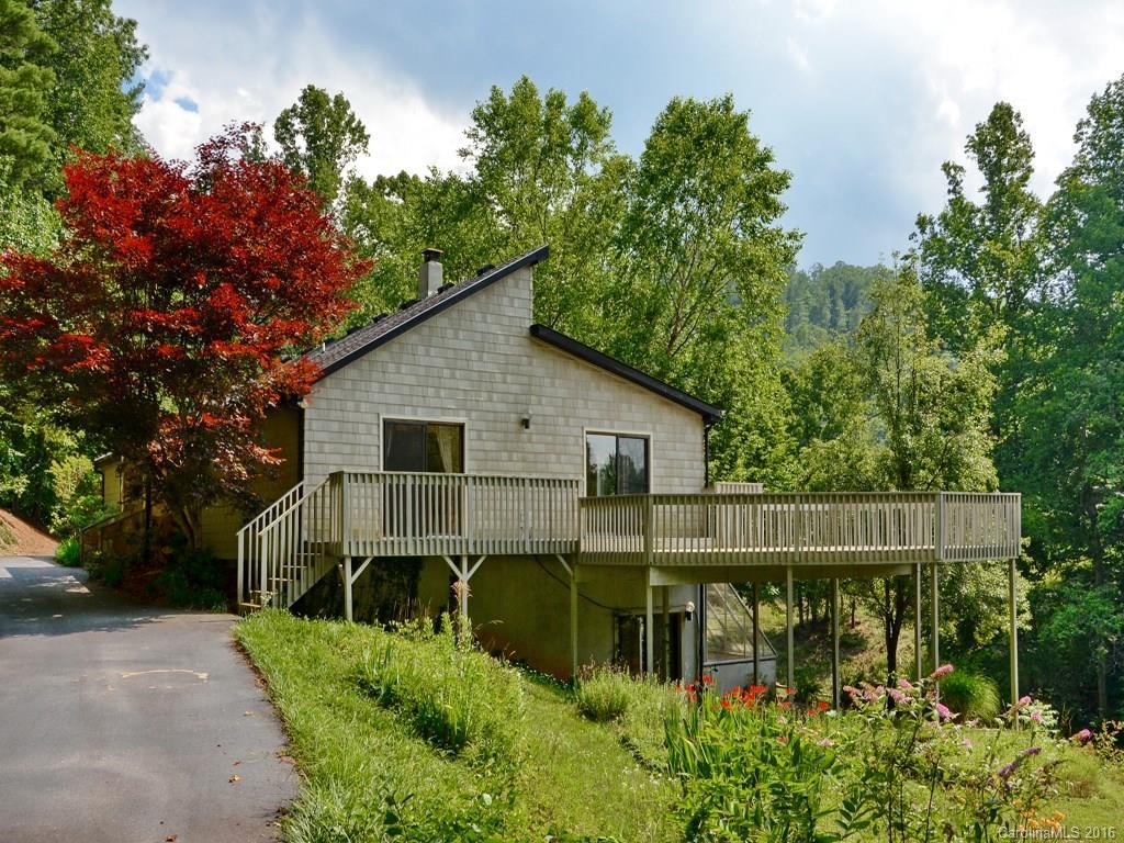 825 Ed Young Rd., Burnsville, NC 28714