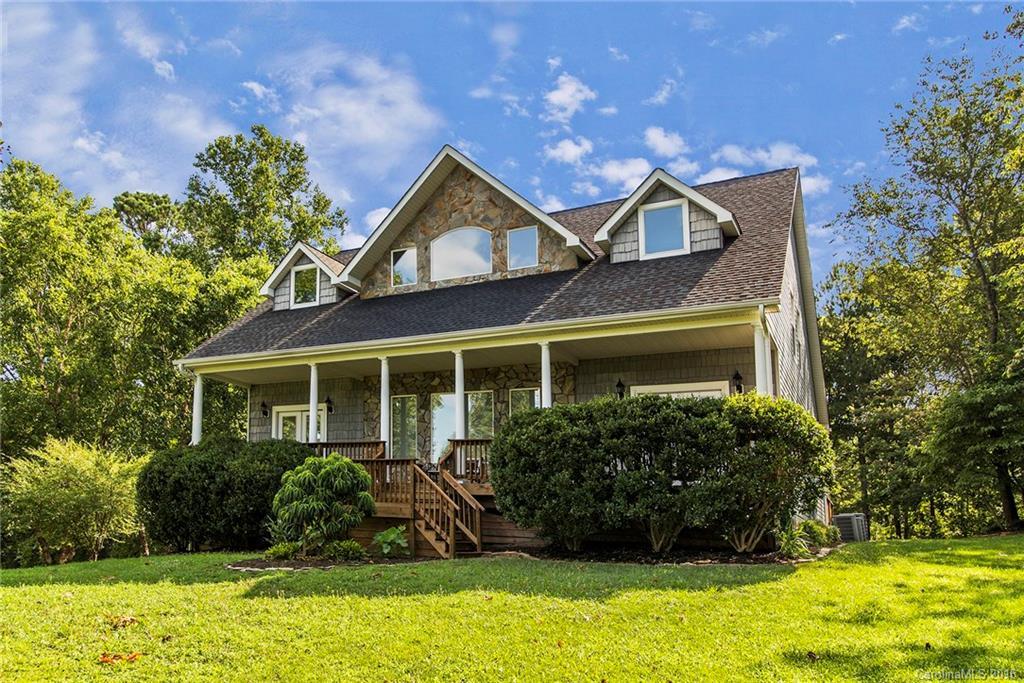 7005 Locke Dr., Sherrills Ford, NC 28673