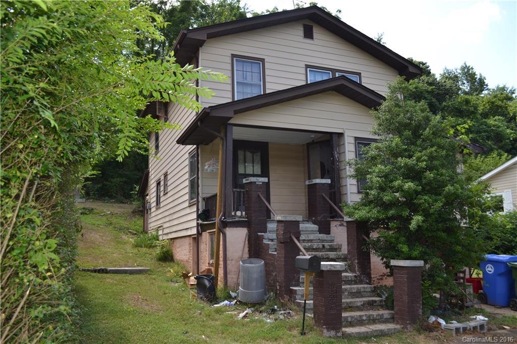 193 S Grove St., Asheville, NC 28801