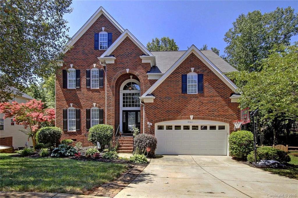 8301 Beardsley Dr., Charlotte, NC 28269