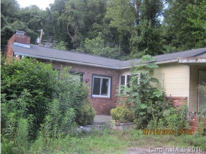 502 Lyndhurst Dr., Hendersonville, NC 28791