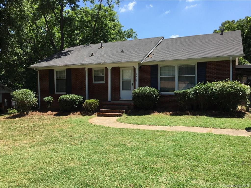 1419 Thriftwood Dr., Charlotte, NC 28208