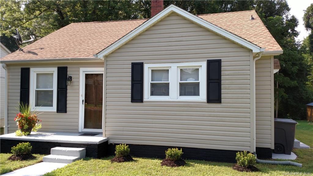 319 Bingham St., Statesville, NC 28677