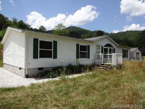 28 Old Cabin Ln., Burnsville, NC 28714