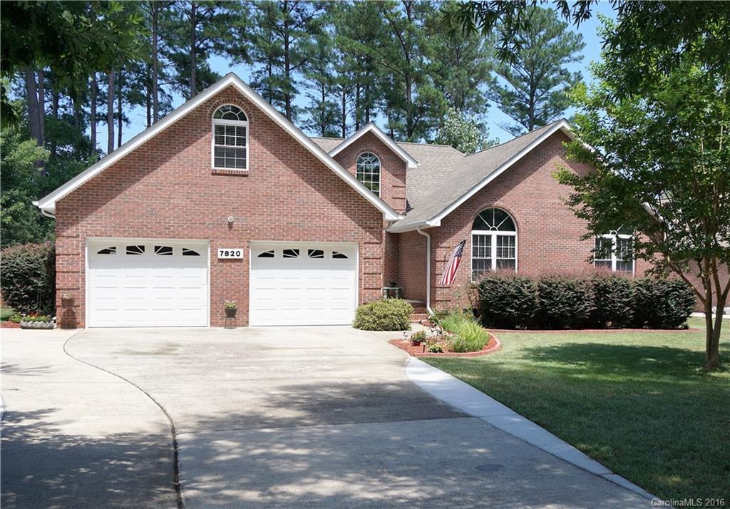 7820 Windy Pine Cir., Denver, NC 28037
