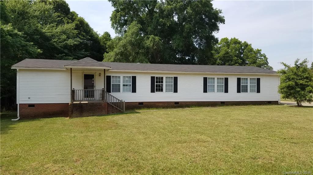 2011 Rhonda Dr., Gastonia, NC 28054