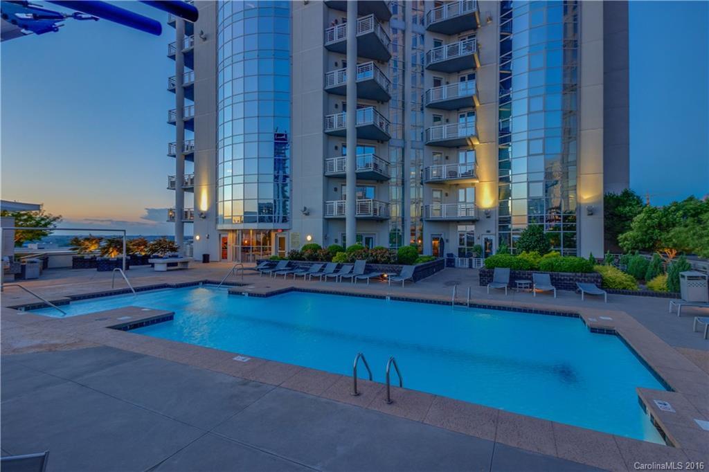 333 W Trade St. #1901, Charlotte, NC 28202