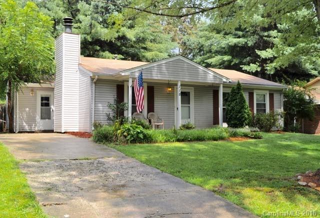 118 Wicklow Dr., Asheville, NC 28806