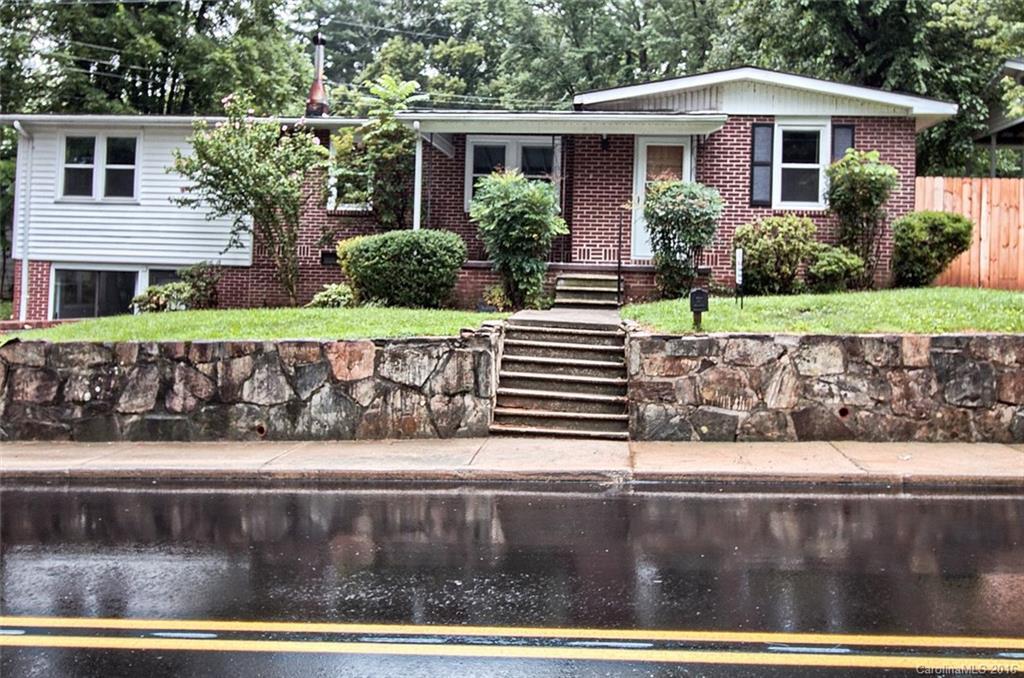 600 Hebron Rd., Hendersonville, NC 28739