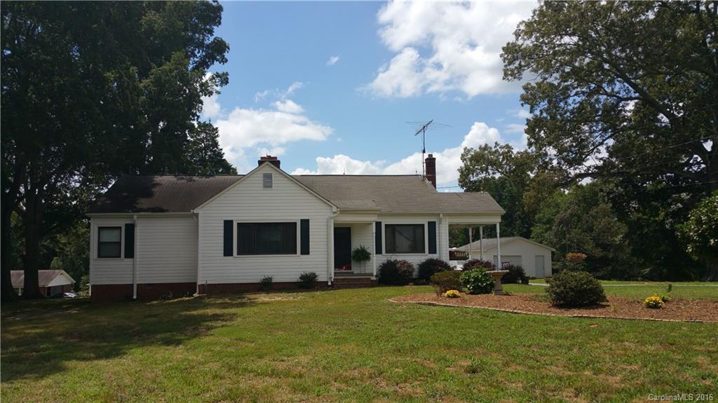 4707 Rainbow Dr., Kannapolis, NC 28081