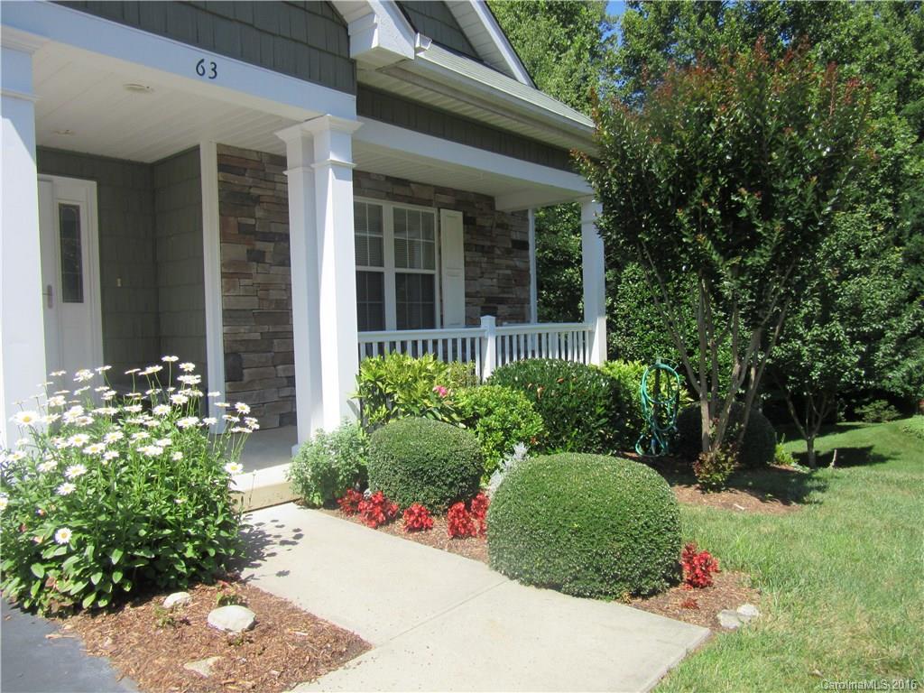 63 Coldwater Ln., Hendersonville, NC 28739