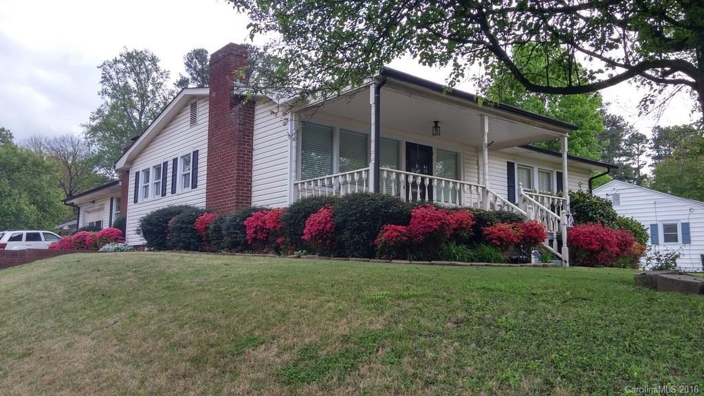 658 Hyde Park Dr., Concord, NC 28025