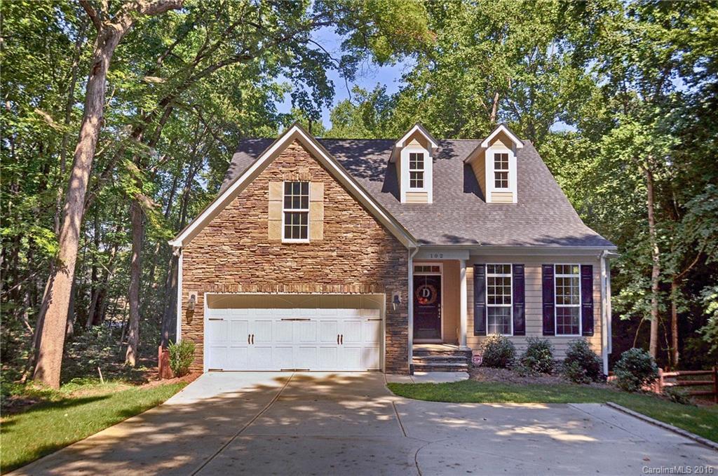 102 Malibu Rd., Mooresville, NC 28117