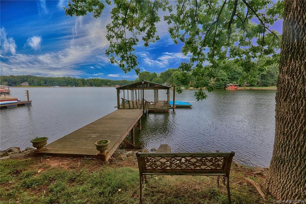 312 Beaten Path Rd., Mooresville, NC 28117