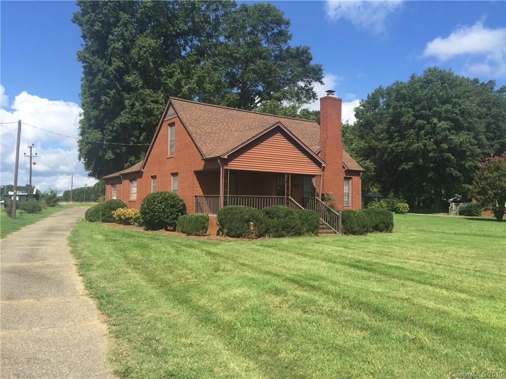 2376 Statesville Hwy., Mooresville, NC 28115