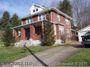 202 Robertson Street, Burnsville, NC 28714