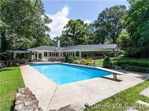 2754 Laboratory Rd., Lincolnton, NC 28092