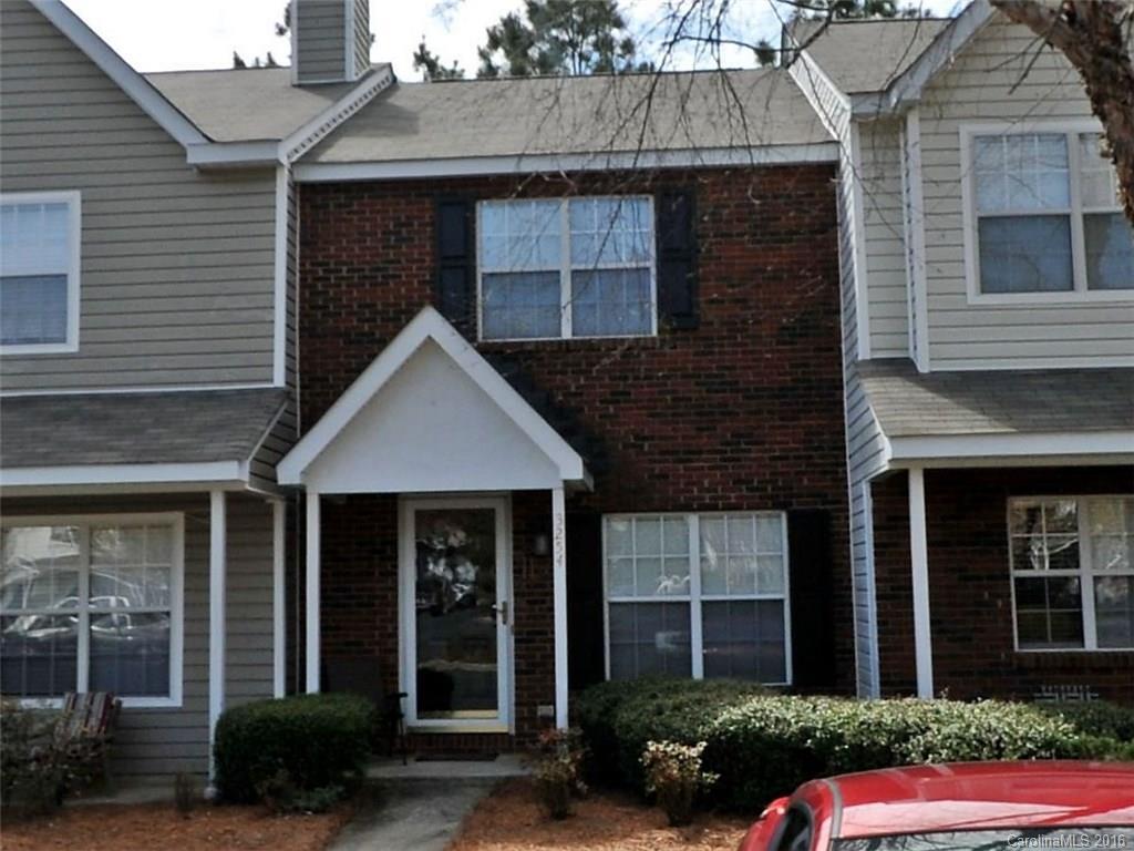 3254 Summercroft Ln., Charlotte, NC 28269