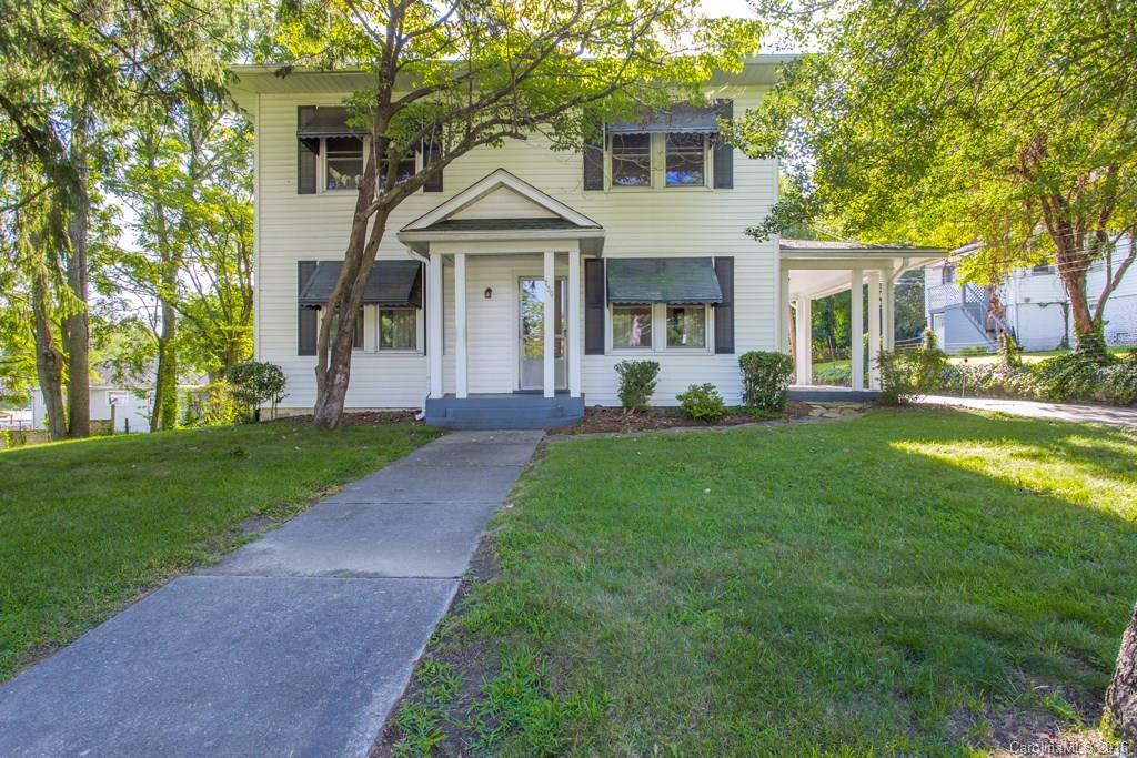 730 N Buncombe St., Hendersonville, NC 28791