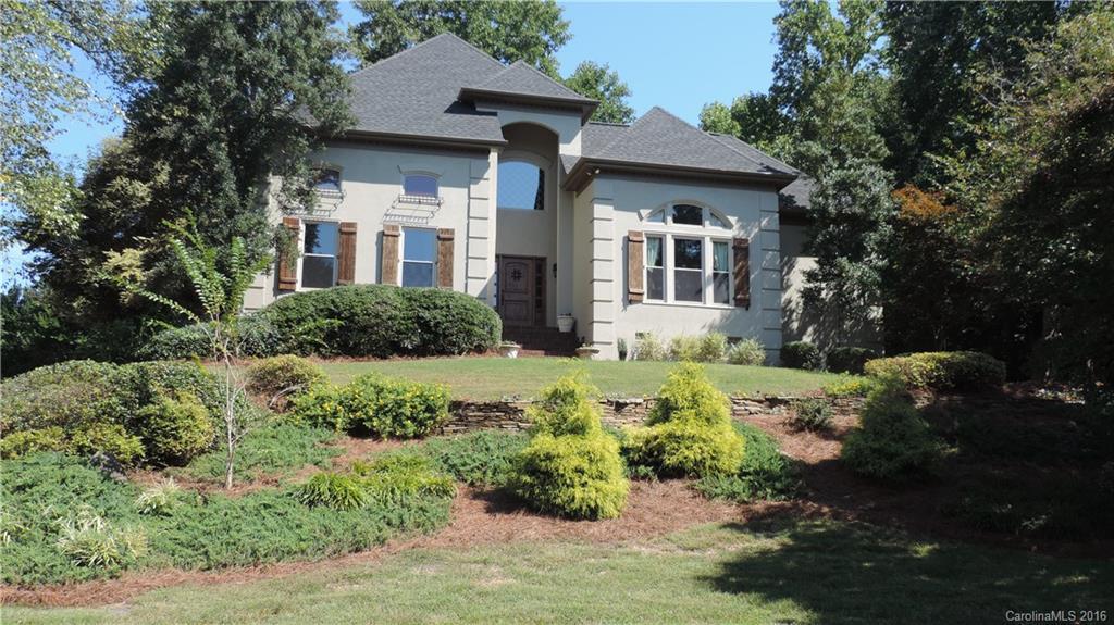 16205 Riverpointe Dr., Charlotte, NC 28278