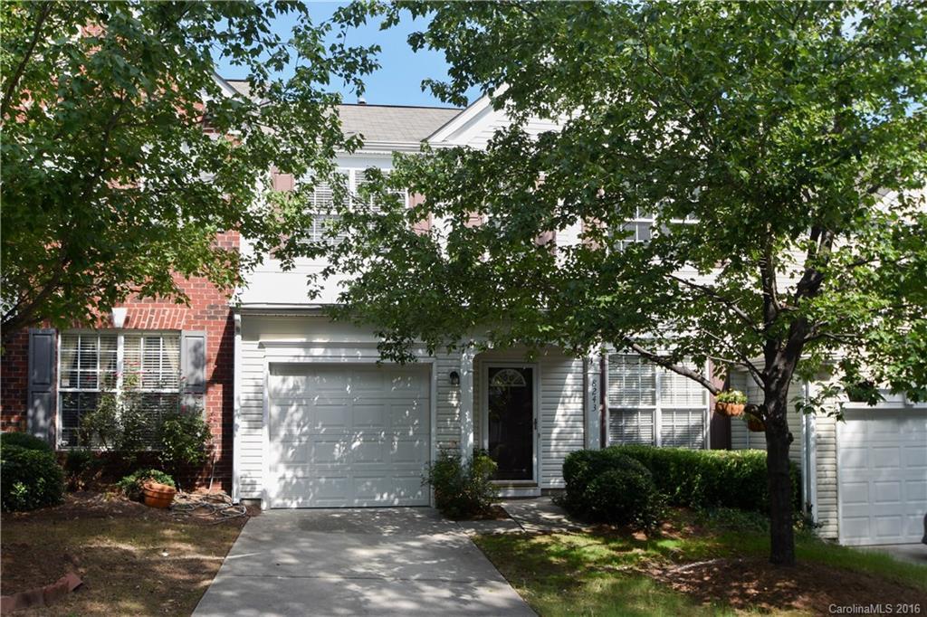 8243 Gossomer Bay Dr., Charlotte, NC 28270