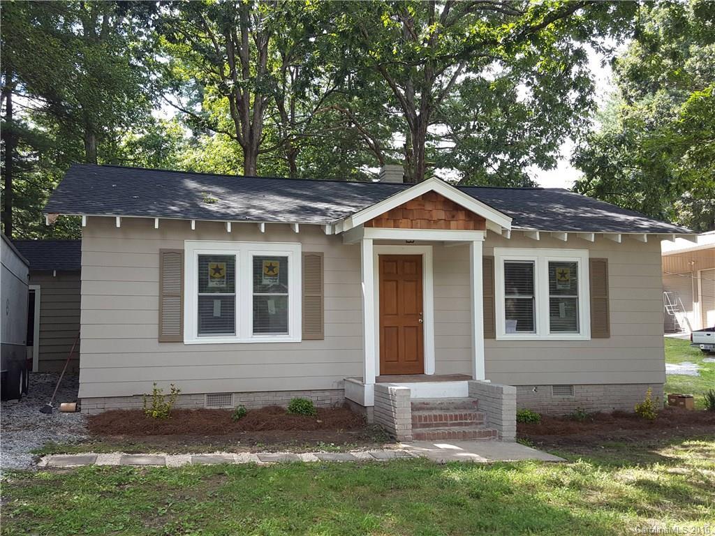 121 Dove Haven Ln., Hendersonville, NC 28791