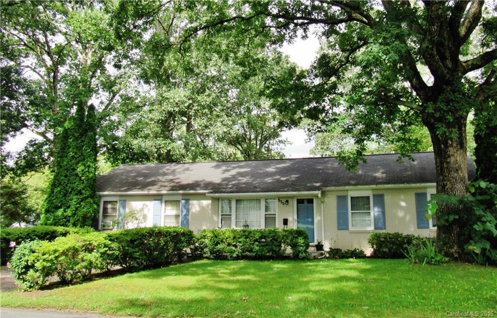 535 Willow Rd. #3, Hendersonville, NC 28739