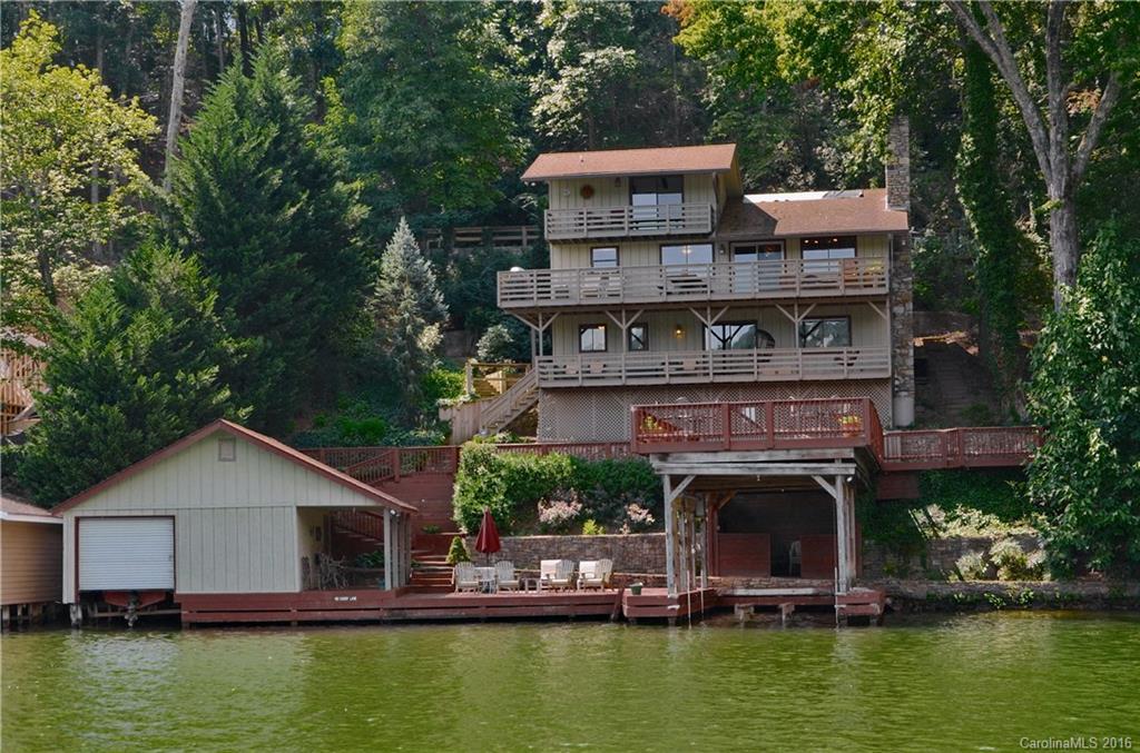 182 Caddy Ln., Lake Lure, NC 28746