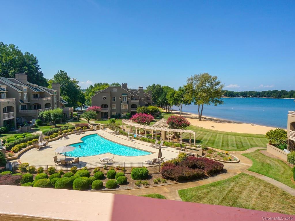 645 Portside Dr. #45, Davidson, NC 28036