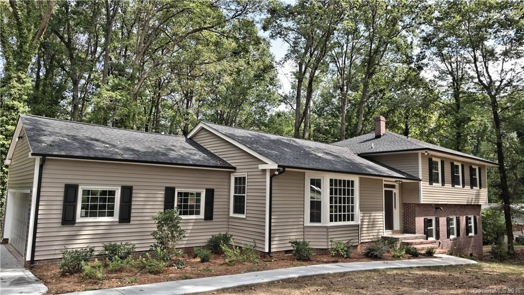 2210 Scottwood Dr., Gastonia, NC 28054