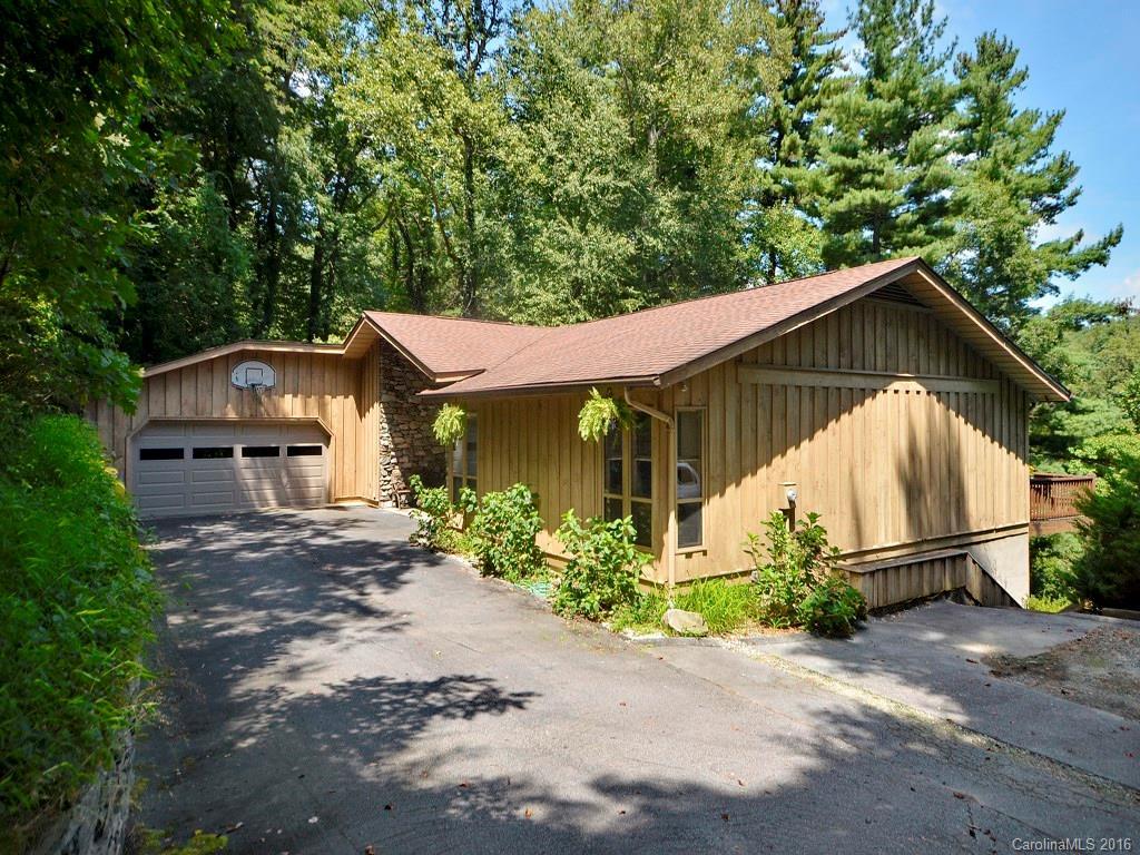 930 Indian Hill Rd., Hendersonville, NC 28791
