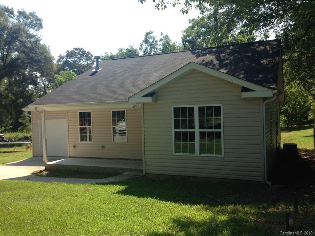 1507 Holly Leaf Ave., Gastonia, NC 28052