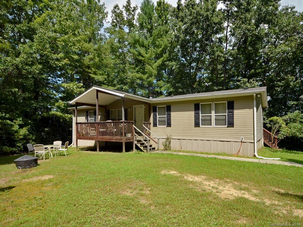 10 Mark Dr., Hendersonville, NC 28739