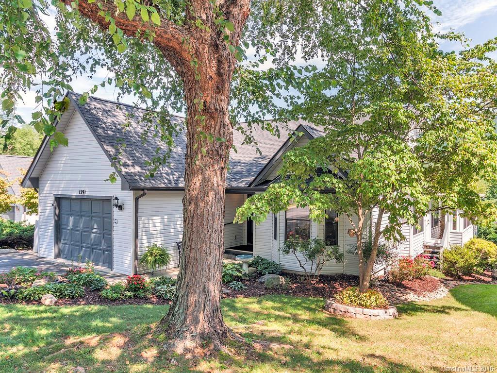 129 Cimarron Dr., Asheville, NC 28803