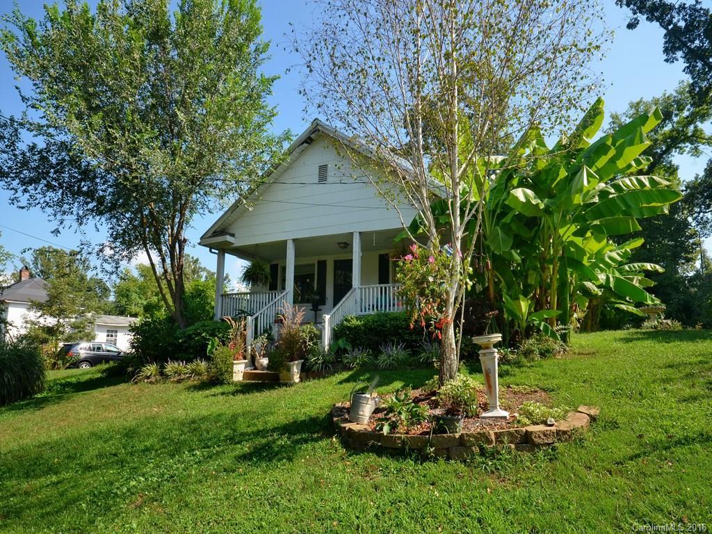 59 East St., Asheville, NC 28803