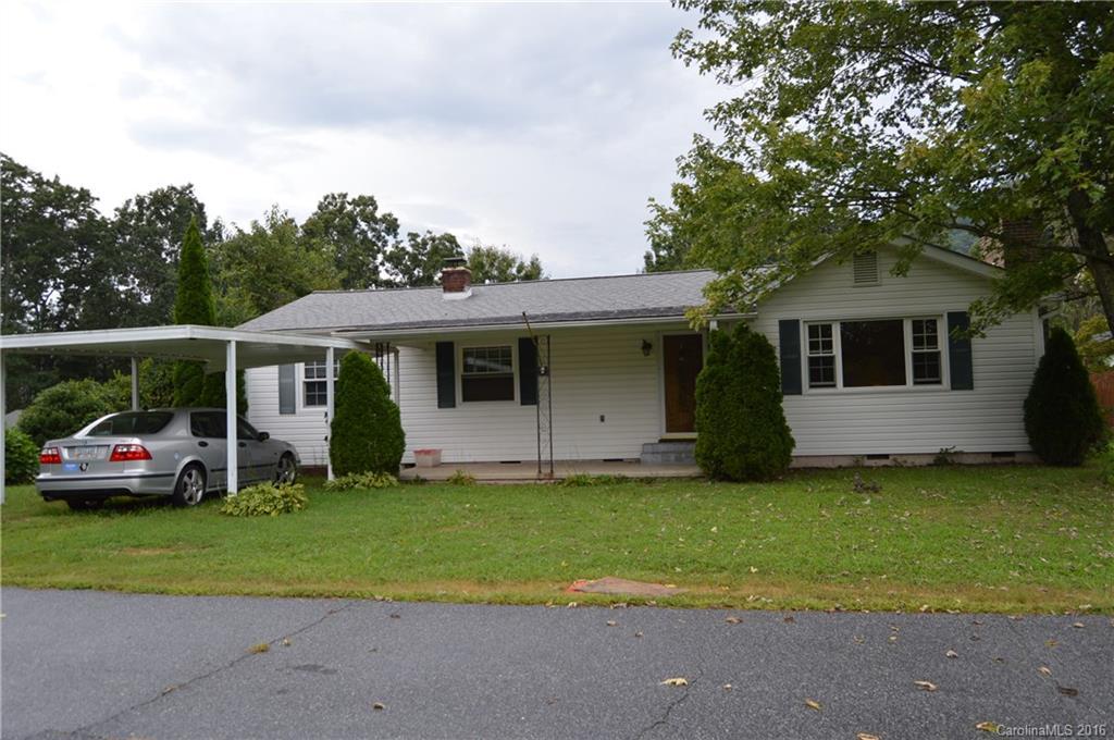 96 East View Dr., Hendersonville, NC 28731