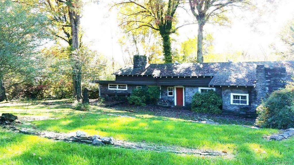 1 Bear Creek Dr., Asheville, NC 28806