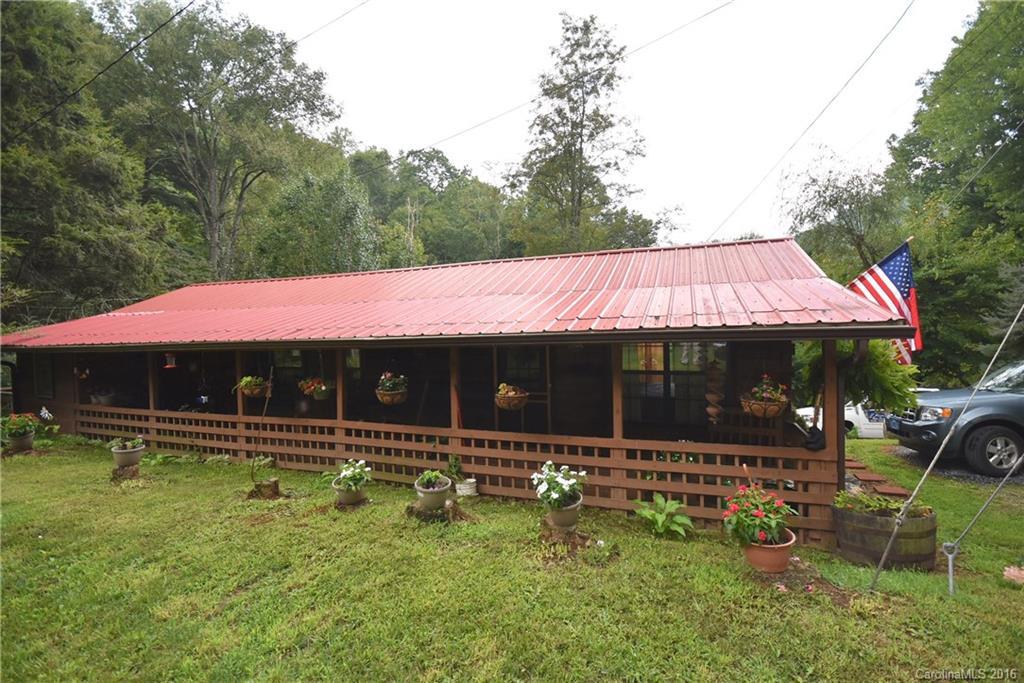 67 Thornton Dr., Waynesville, NC 28785