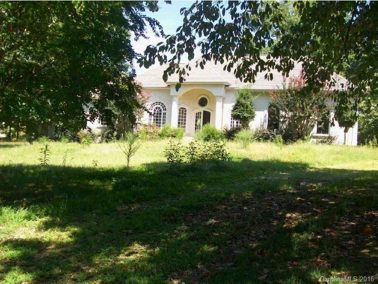 139 Larkhaven Ln., Mooresville, NC 28117