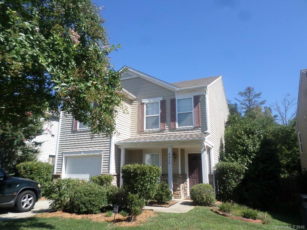 8612 Oak Dr., Charlotte, NC 28269