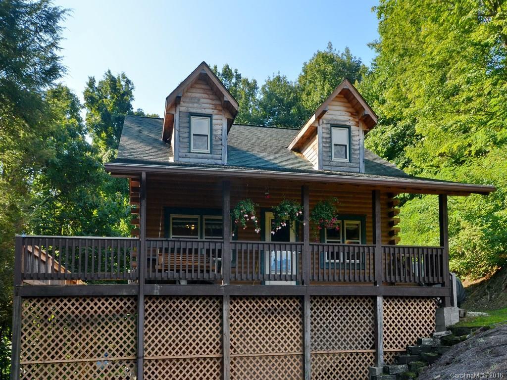 226 Goldenrod Ln., Waynesville, NC 28786