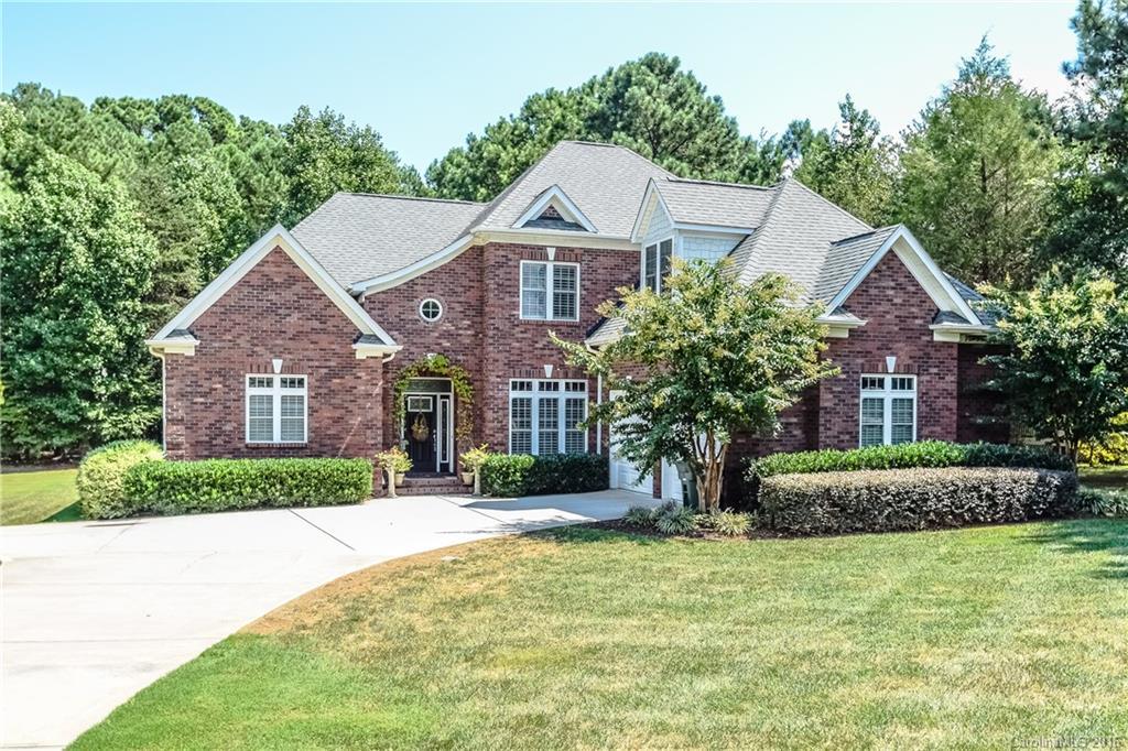 135 Henry Ln., Mooresville, NC 28117