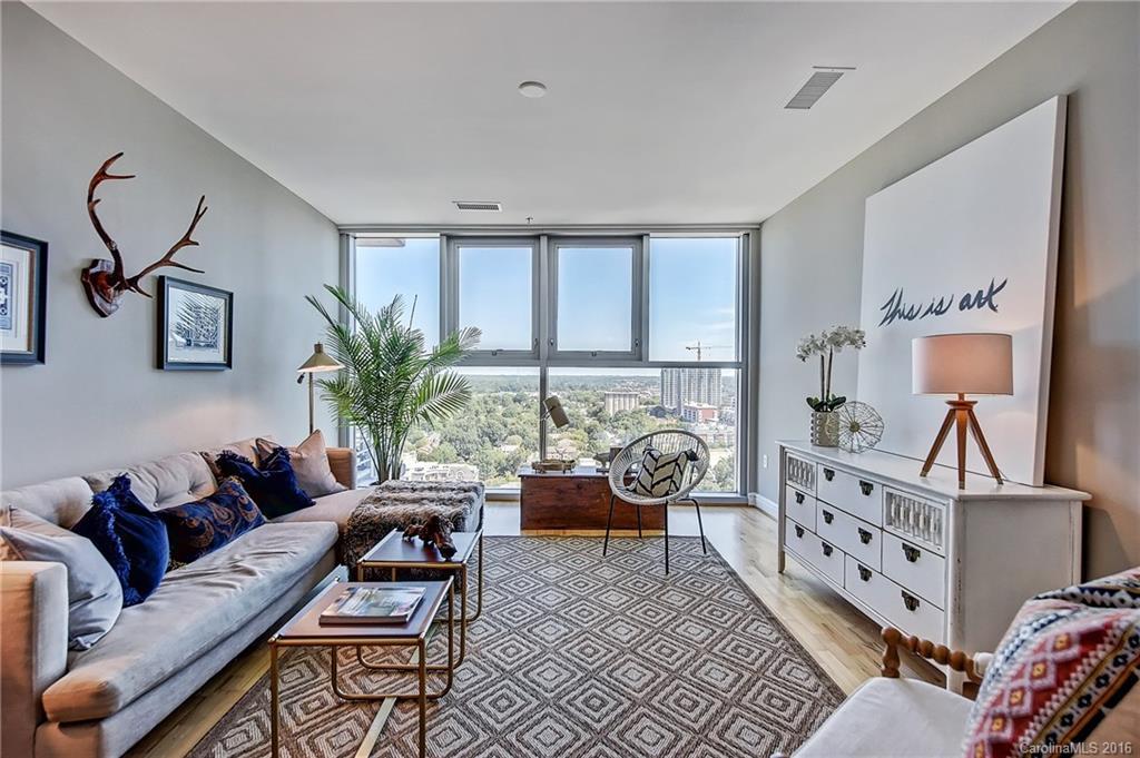 333 W Trade St. #1903, Charlotte, NC 28202