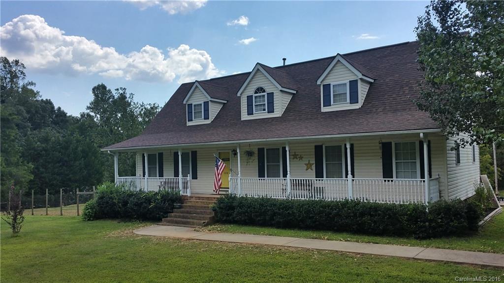 1858 Stanley Lucia Rd., Mount Holly, NC 28120