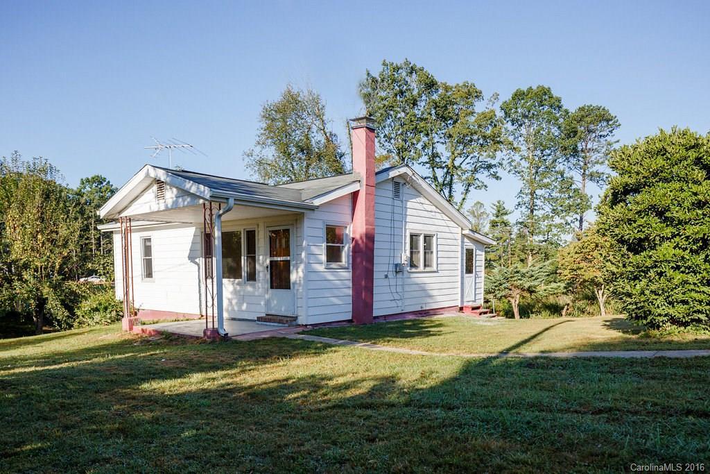 12 Ducker Rd., Arden, NC 28704