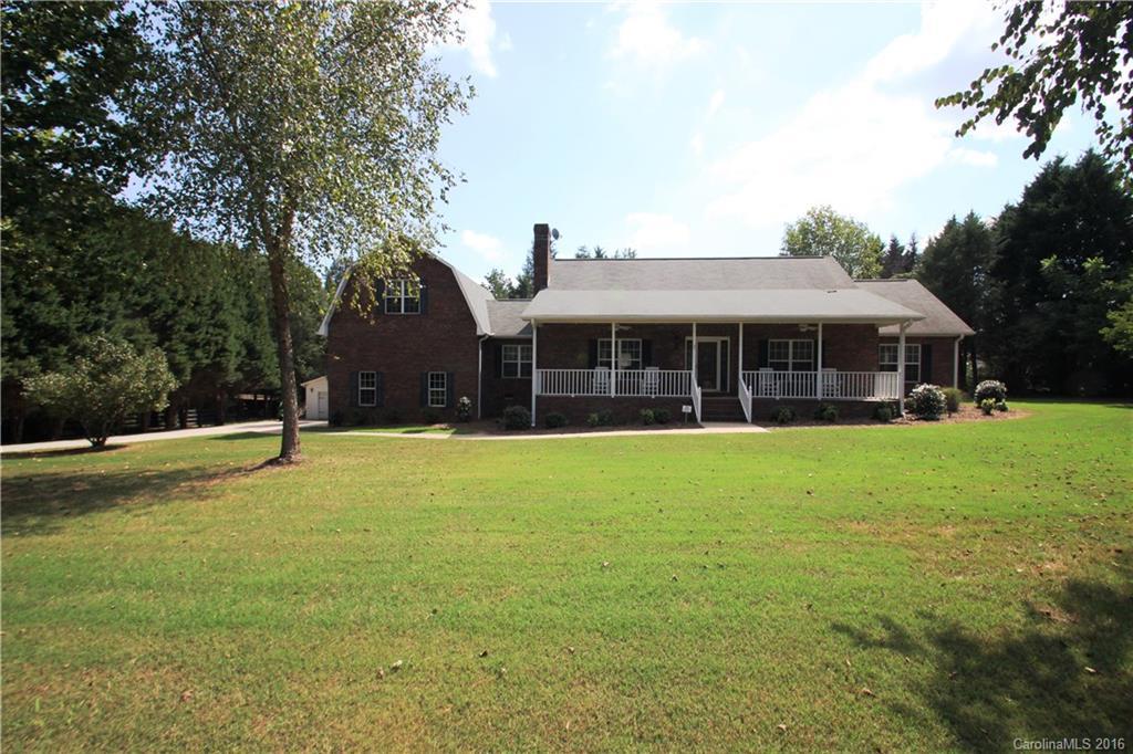 4121 Oak Hollow Ln., Harrisburg, NC 28075