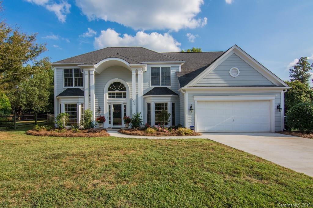 6628 Hawksnest Dr., Charlotte, NC 28269